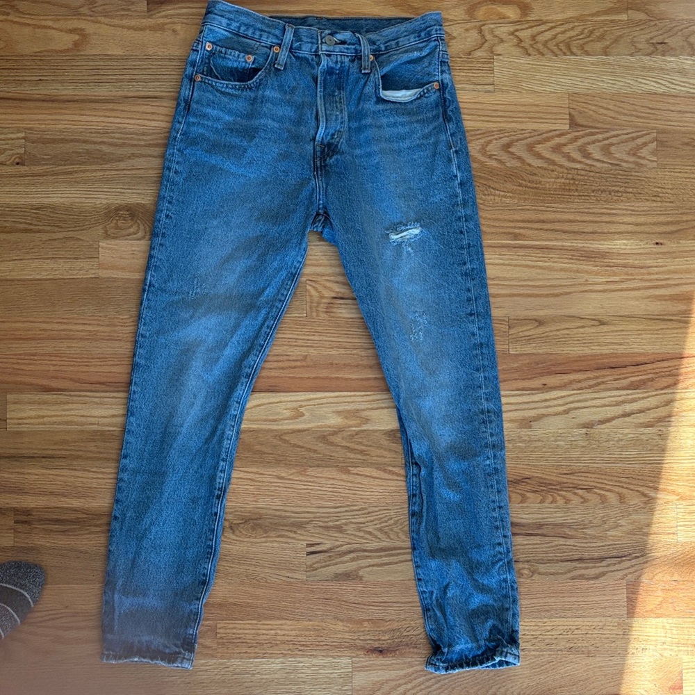 Levi's Women's Skinny Jeans in Faded Blue Denim